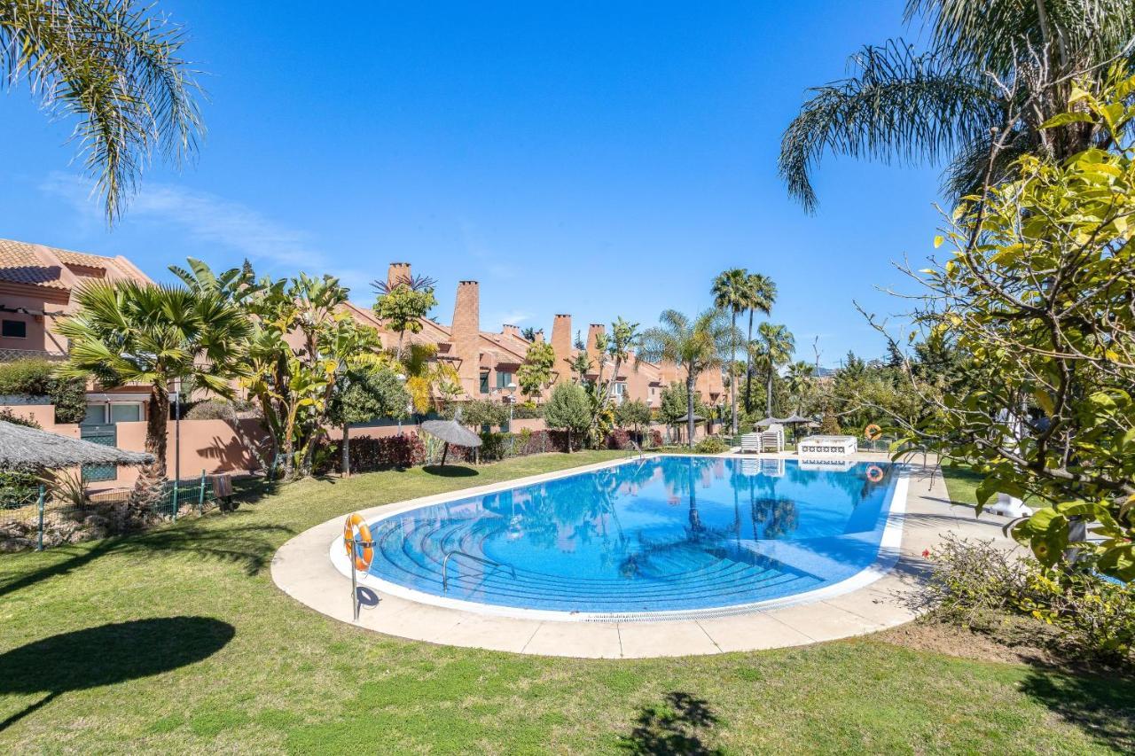 Oleholidays Adosado Mediterraneo Los Monteros 100 M Playa Марбеля Екстериор снимка